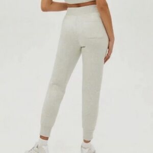 TNA Cozy Fleece Perfect Pocket Sweat pant